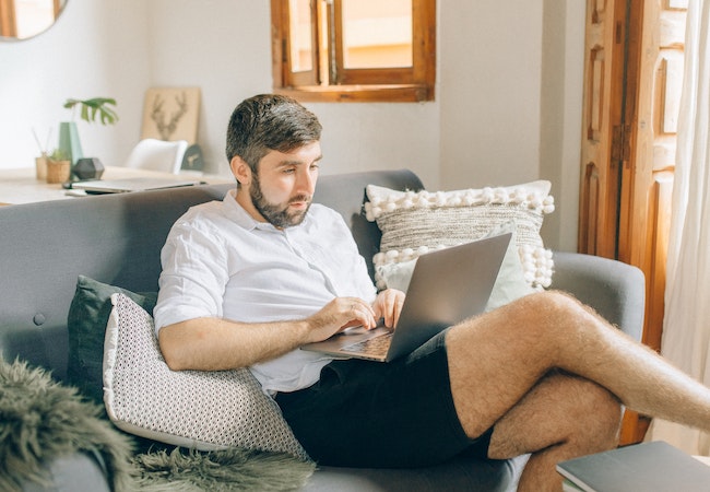 Entenda como usar o holerite online!