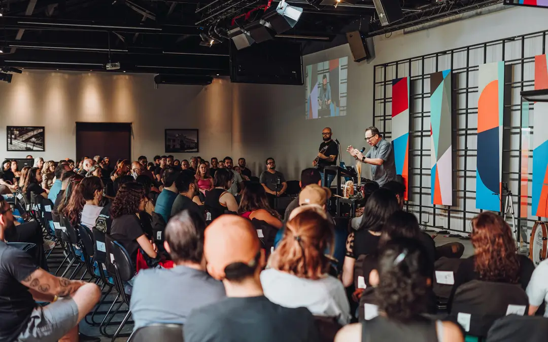 evento motivacional com funcionários de empresa